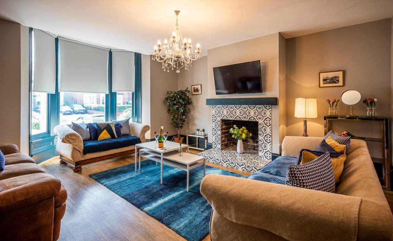 Stamford Guest House, 3 Min Walk To Southport Lord St, With Parking & Perfect Getaway Esterno foto