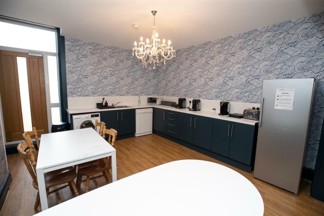 Stamford Guest House, 3 Min Walk To Southport Lord St, With Parking & Perfect Getaway Esterno foto
